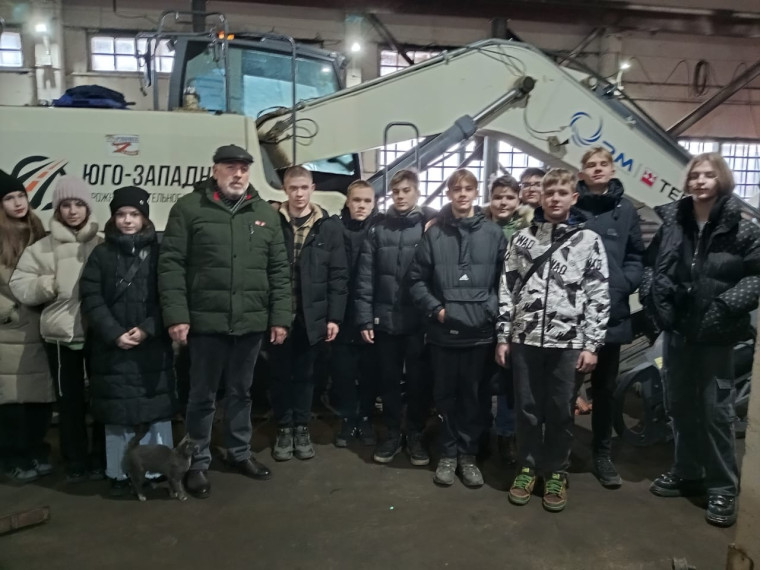 Интересной и познавательной получилась поездка в ДСУ в рамках всероссийского проекта «В гостях у учёного»..