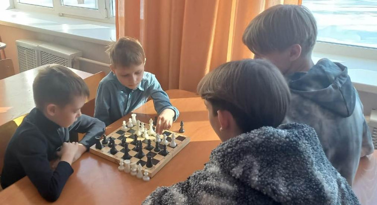 Первый шахматный турнир для первоклассников.