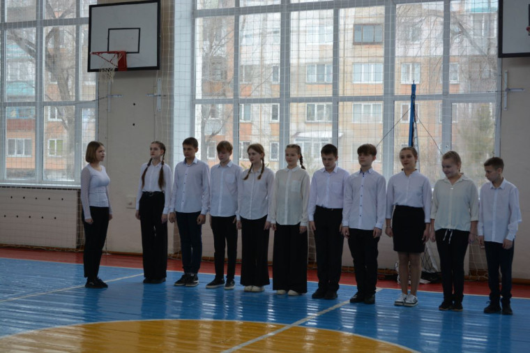 Школьный конкурс «Смотр песни и строя», посвящённый Дню защитника Отечества.